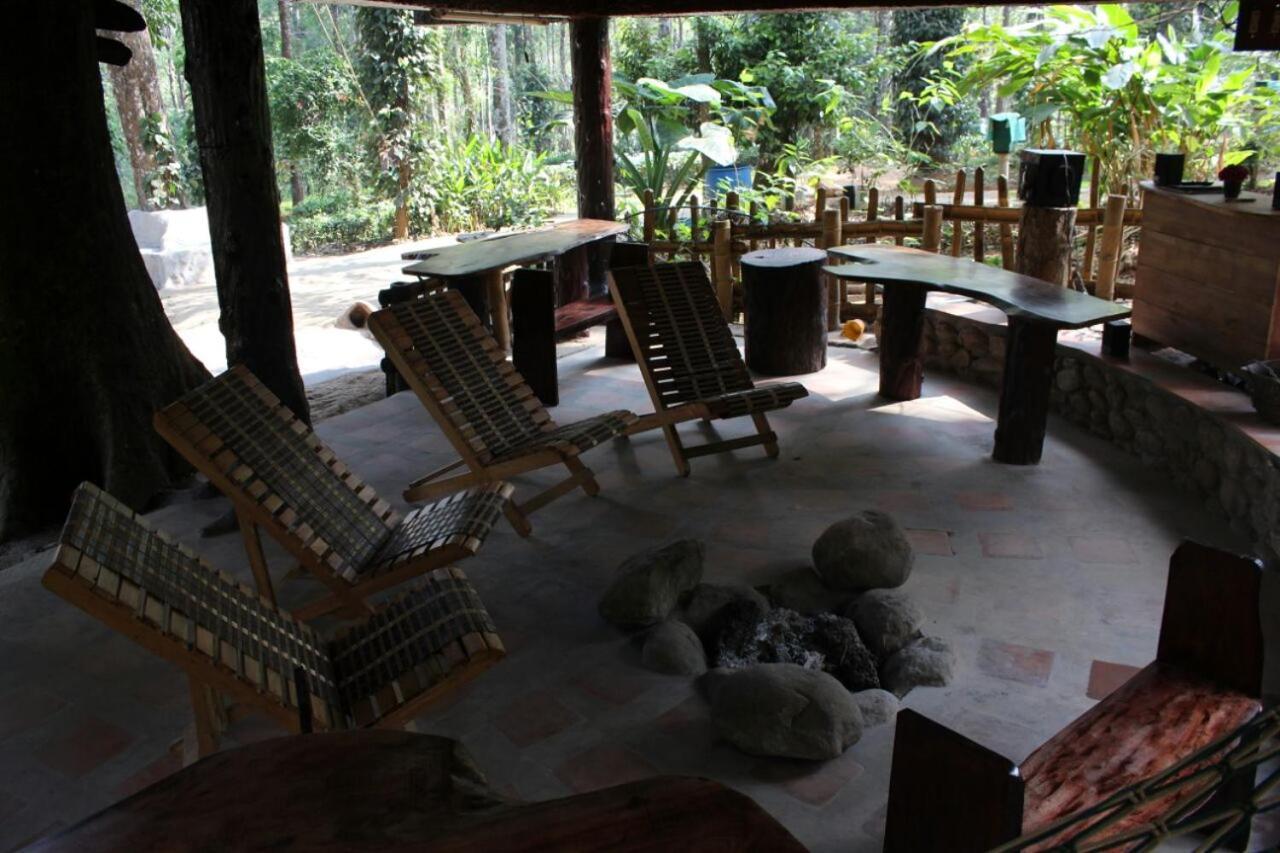 Jungle Jive Treehouse And Farm House Munnar Eksteriør billede